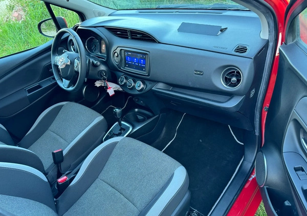 Toyota Yaris cena 30800 przebieg: 27000, rok produkcji 2020 z Nysa małe 92